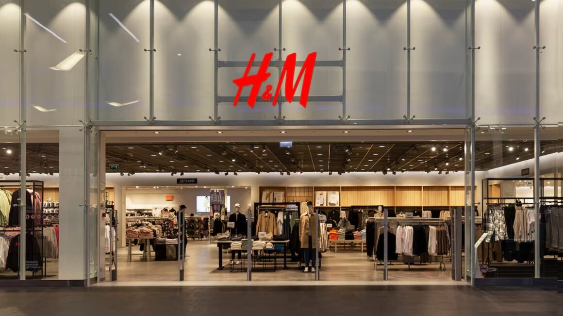 H&M Profit Misses Estimates as Turnaround Questions Persist